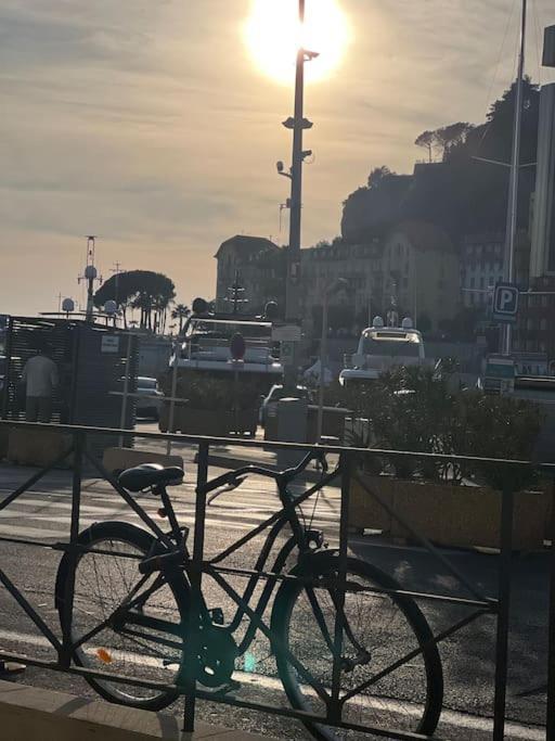 Proche * Nizza